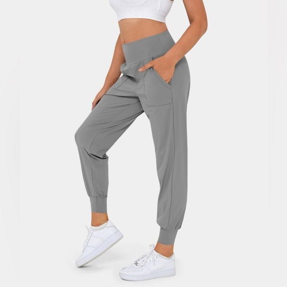 Halara High Waisted Plain Side Pocket Casual Joggers - Picture 2 of 10